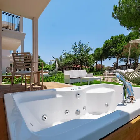 Hotel La Benata 5*