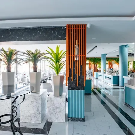 Отель La Benata 5*